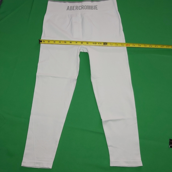 Abercrombie and Fitch Leggings - Picture 13 of 16